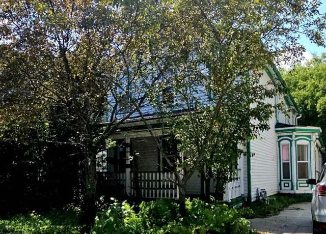 Property at 1120 College Ave, Racine, WI 53403, 6 beds, 3 baths