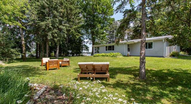 Photo of N5182 Butternut Ct, Juneau, WI 53039