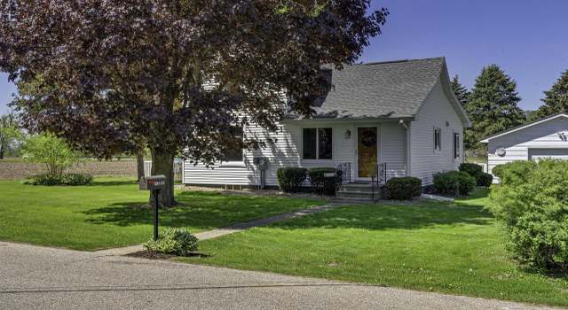 Photo of 16735 S 12th St, Galesville, WI 54630