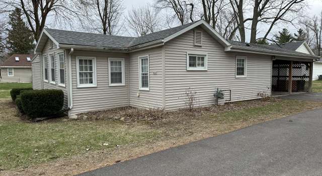Photo of W997 Pell Lake Dr, Genoa City, WI 53128
