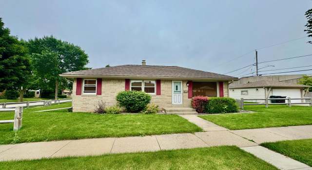 Photo of 4548 S Delaware Ave, Saint Francis, WI 53235