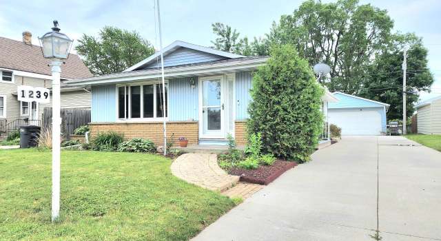 Photo of 1239 Columbus Ave, Sheboygan, WI 53083