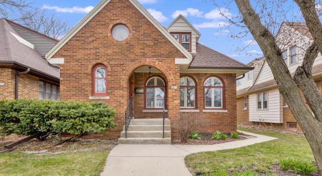 Photo of 2472 N 64th St, Wauwatosa, WI 53213