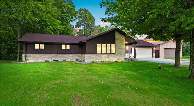 Photo of 2929 Brunner Rd, Manitowoc, WI 54220