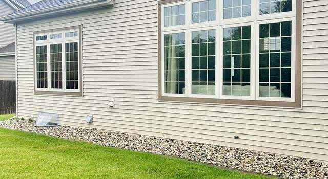 Photo of 5056 W Evergreen St, Franklin, WI 53132
