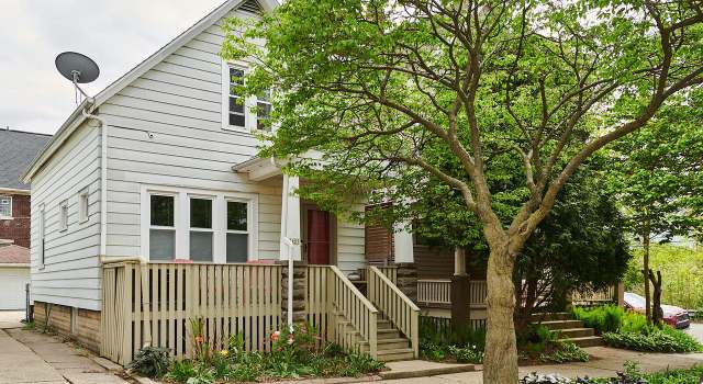 Photo of 1605 E Webster Pl, Milwaukee, WI 53211