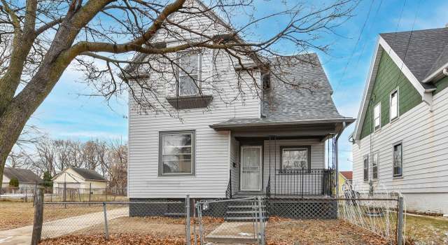Photo of 1949 N 22nd St, Milwaukee, WI 53205