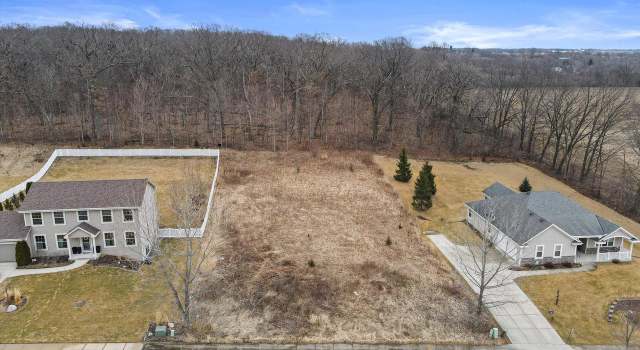 Photo of Lt93 S Hickory Hills Dr, Oconomowoc, WI 53066