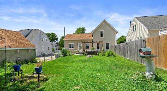 Photo of 504 First St, Hartford, WI 53027