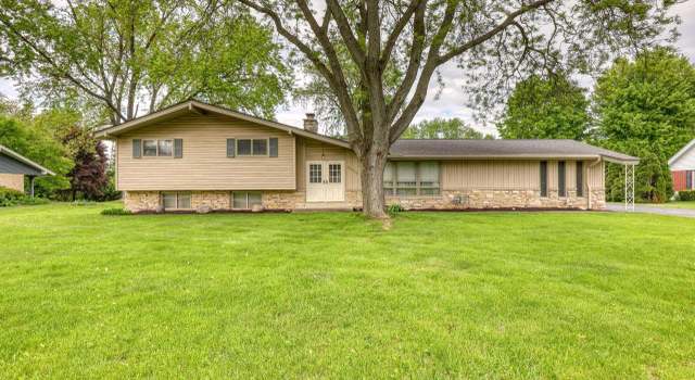 Photo of 2050 Mt Kisco Dr, Elm Grove, WI 53122