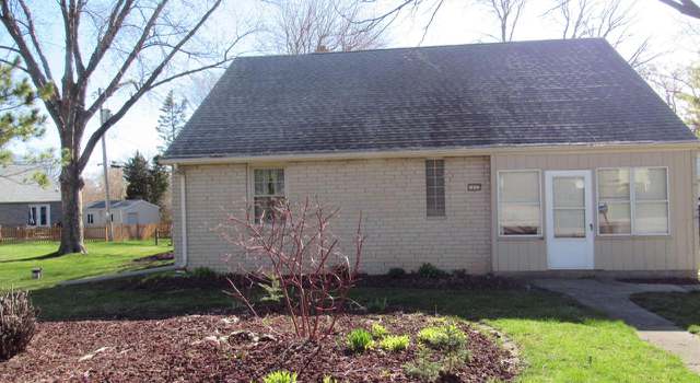 Photo of 1622 S Triangle Ave, New Berlin, WI 53151