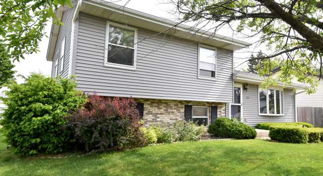 Photo of 1724 Edgewood Ave, South Milwaukee, WI 53172