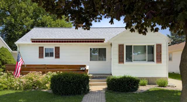 Photo of 1423 S 31st St, Manitowoc, WI 54220