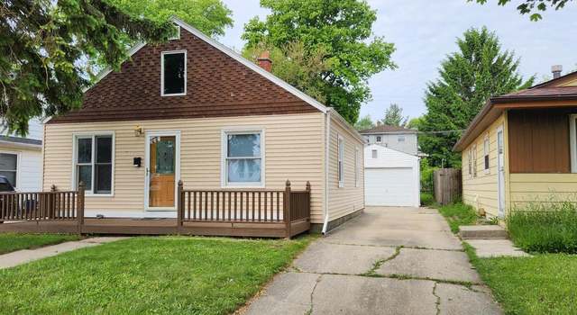 Photo of 2432 Summit Ave, Racine, WI 53404