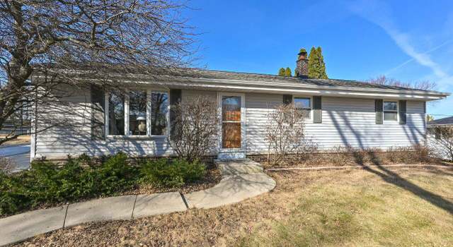 Photo of 6343 N 119th St, Milwaukee, WI 53225