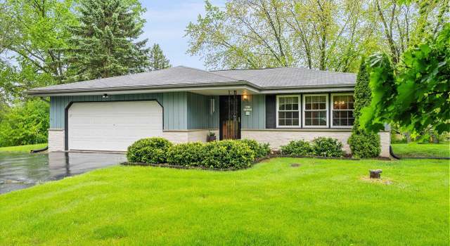 Photo of W213N10321 Oak Ln, Colgate, WI 53017