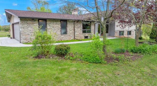Photo of 8615 Pigeon Lake Rd, Valders, WI 54245