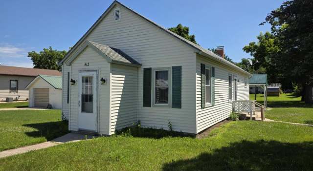 Photo of 412 N 2nd St, Muscoda, WI 53573