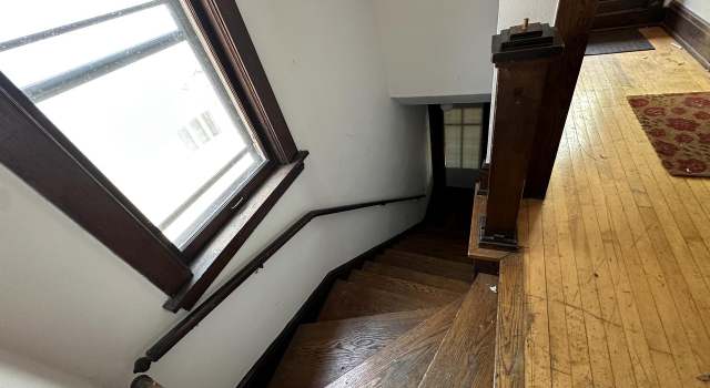 Photo of 2000 E Newberry Blvd #2002, Milwaukee, WI 53211