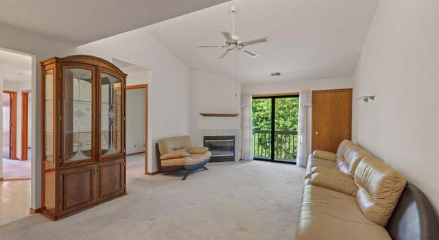 Photo of 116 E Freistadt Rd Unit F, Thiensville, WI 53092