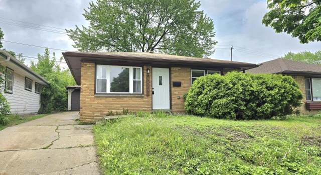 Photo of 9829 W Lincoln Ave, West Allis, WI 53227