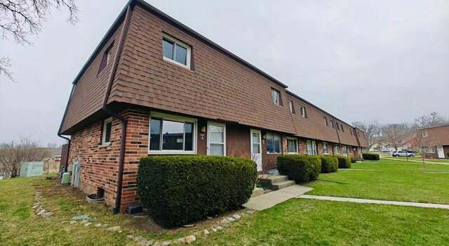 Photo of 1102 Fleetfoot Dr Unit A, Waukesha, WI 53186