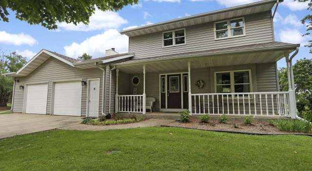 Photo of 32665 Academy Rd, Burlington, WI 53105