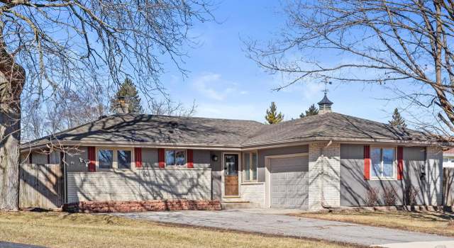 Photo of 4946 Regal Ct, Racine, WI 53406