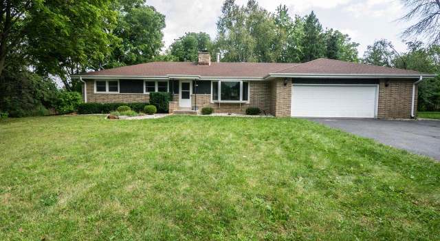 Photo of 2840 Farview Dr, Richfield, WI 53076