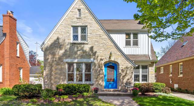 Photo of 2654 N 73rd St, Wauwatosa, WI 53213