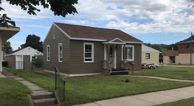 Photo of 2225 Park Ave, La Crosse, WI 54601