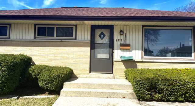 Photo of 8212 W Brentwood Ave, Milwaukee, WI 53223