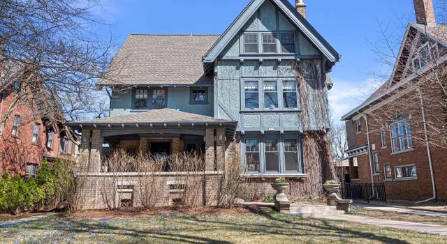 Photo of 2942 N Shepard Ave, Milwaukee, WI 53211