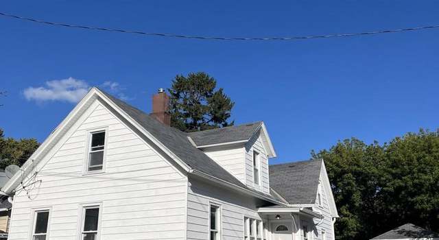 Photo of 1831 Saint Clair St, Racine, WI 53402