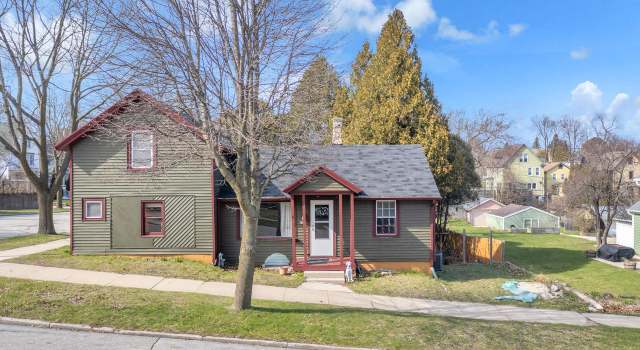 Photo of 434 Ontario Ave, Sheboygan, WI 53081