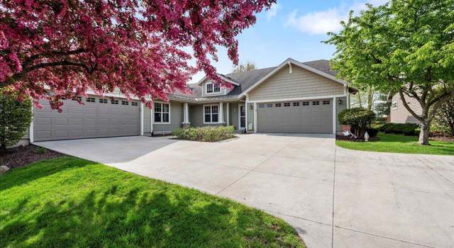 Photo of 6015 Canyon Pkwy, Mc Farland, WI 53558