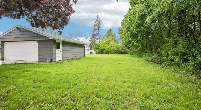 Photo of 8031 N 45th St, Brown Deer, WI 53223