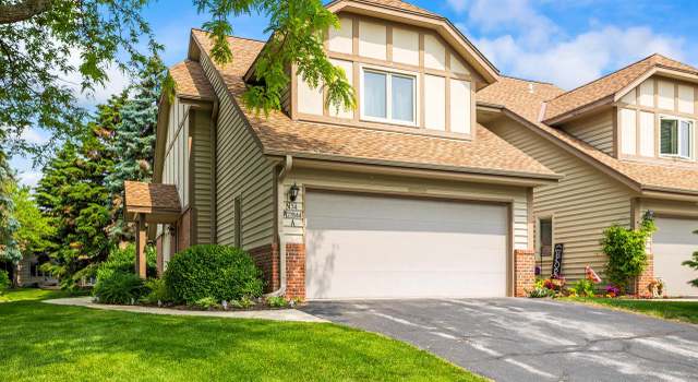 Photo of N34W23844 Grace Ave Unit A, Pewaukee, WI 53072