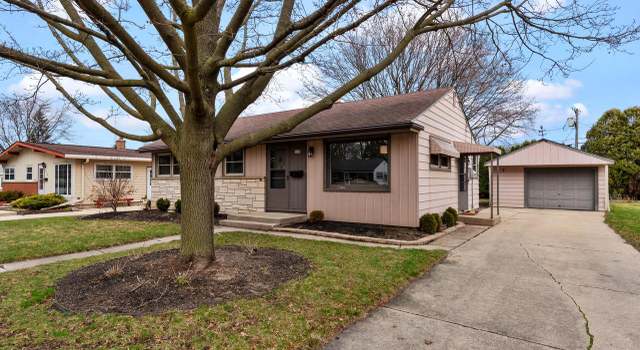 Photo of 2886 S 94th St, West Allis, WI 53227