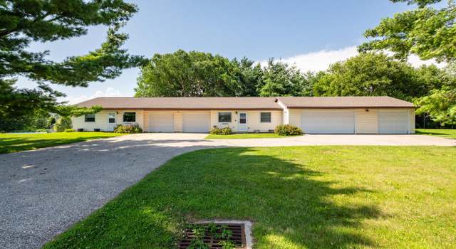 Photo of 3811 Crestwood Pl #3809, Onalaska, WI 54650