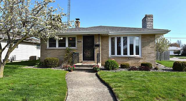 Photo of 1702 21st St, Kenosha, WI 53140