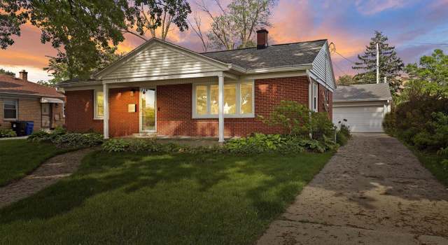 Photo of 3107 Erie St, Racine, WI 53402