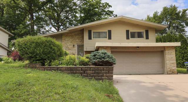 Photo of 5475 Olympia Dr, Greendale, WI 53129