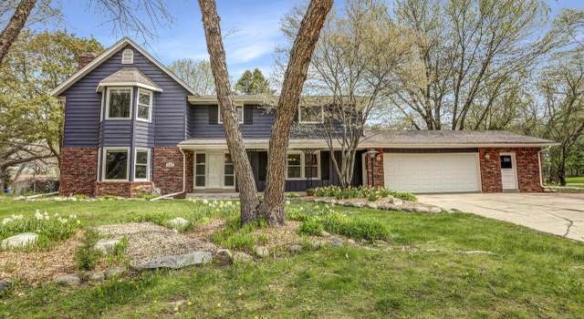 Photo of 640 Madison St, Burlington, WI 53105