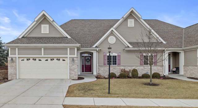 Photo of 2318 Kayla Dr, Waukesha, WI 53188