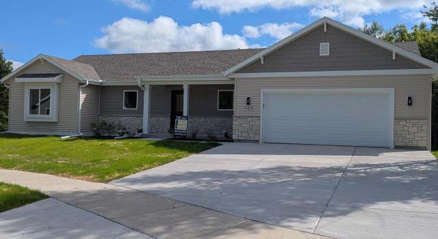 Photo of 123 Vista Del Parco Dr, Sullivan, WI 53178