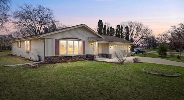 Photo of 2500 S Brookside Pkwy, New Berlin, WI 53151