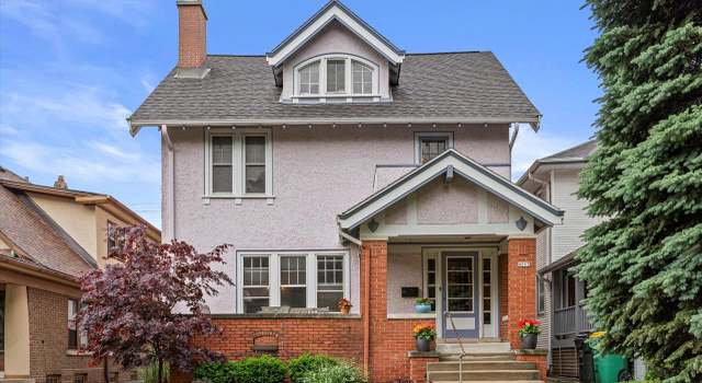 Photo of 4069 N Prospect Ave, Shorewood, WI 53211