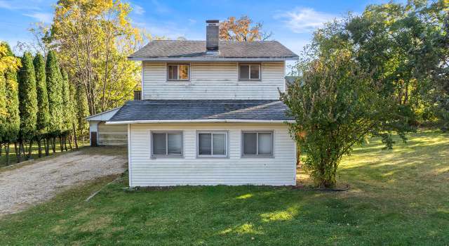 Photo of 195 1st Ave, Fontana, WI 53125