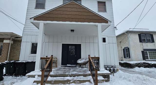 Photo of 132 E Main St, Eagle, WI 53119